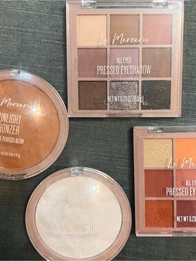 NWOT Le Mercerie | Eyeshadow and Face Powders | Dollar Tree exclusive